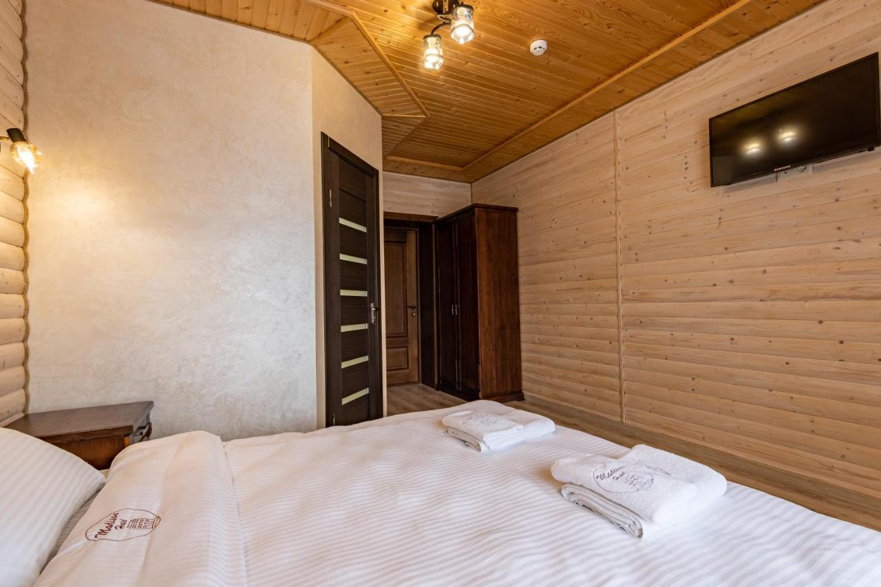Madison Hotell Bukovel Exteriör bild