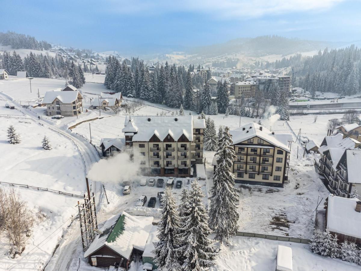 Madison Hotell Bukovel Exteriör bild