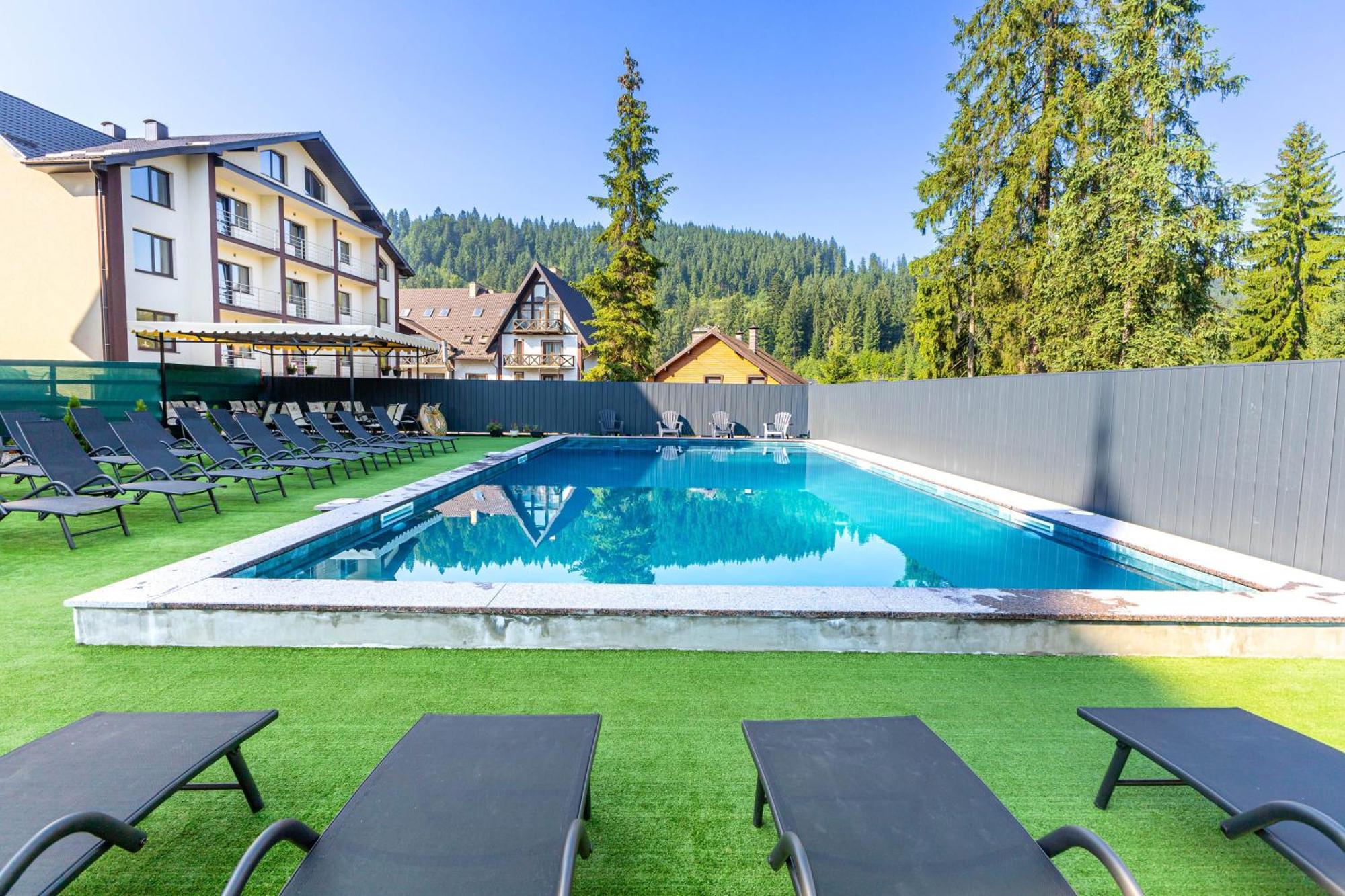 Madison Hotell Bukovel Exteriör bild