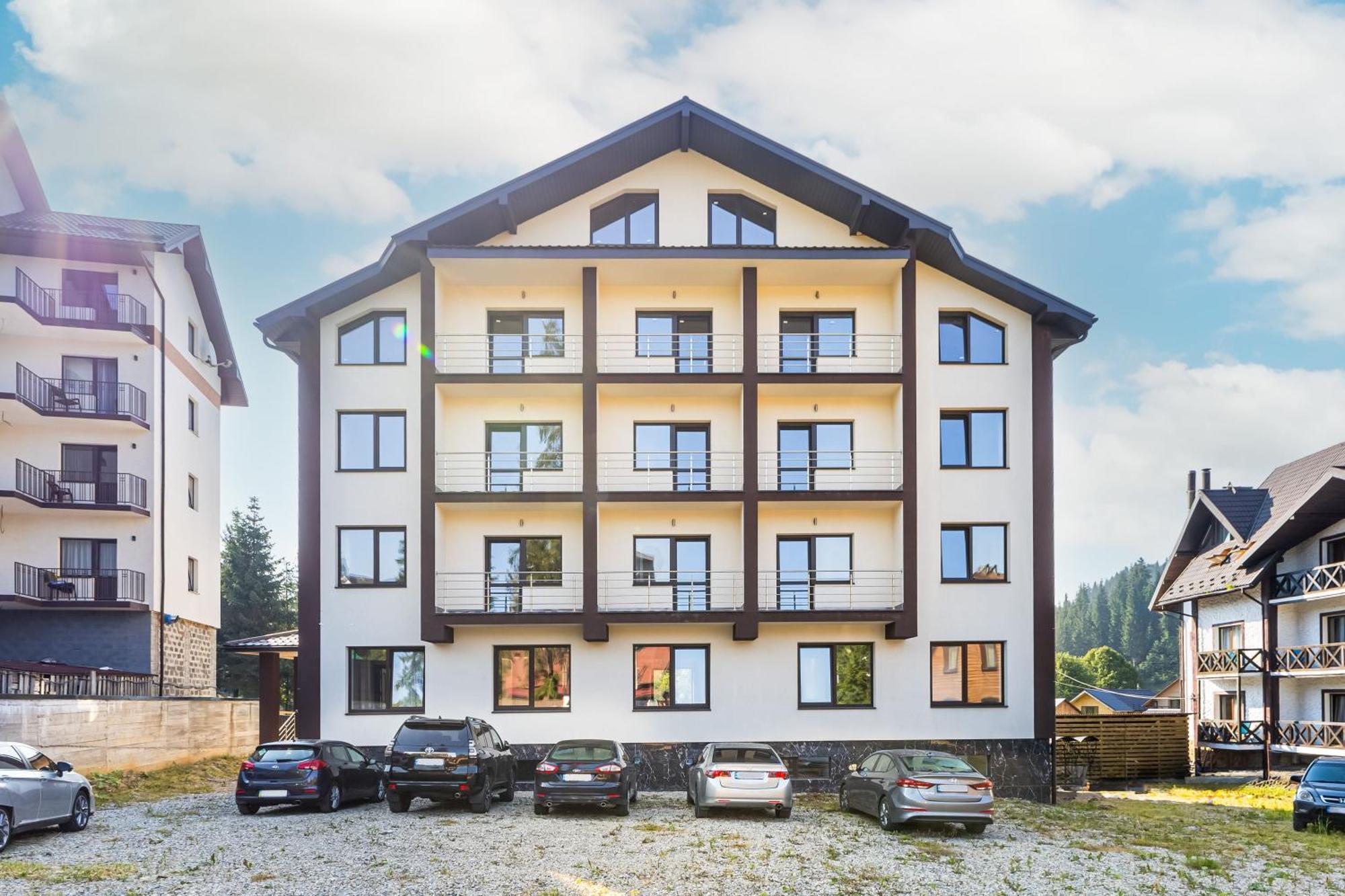 Madison Hotell Bukovel Exteriör bild