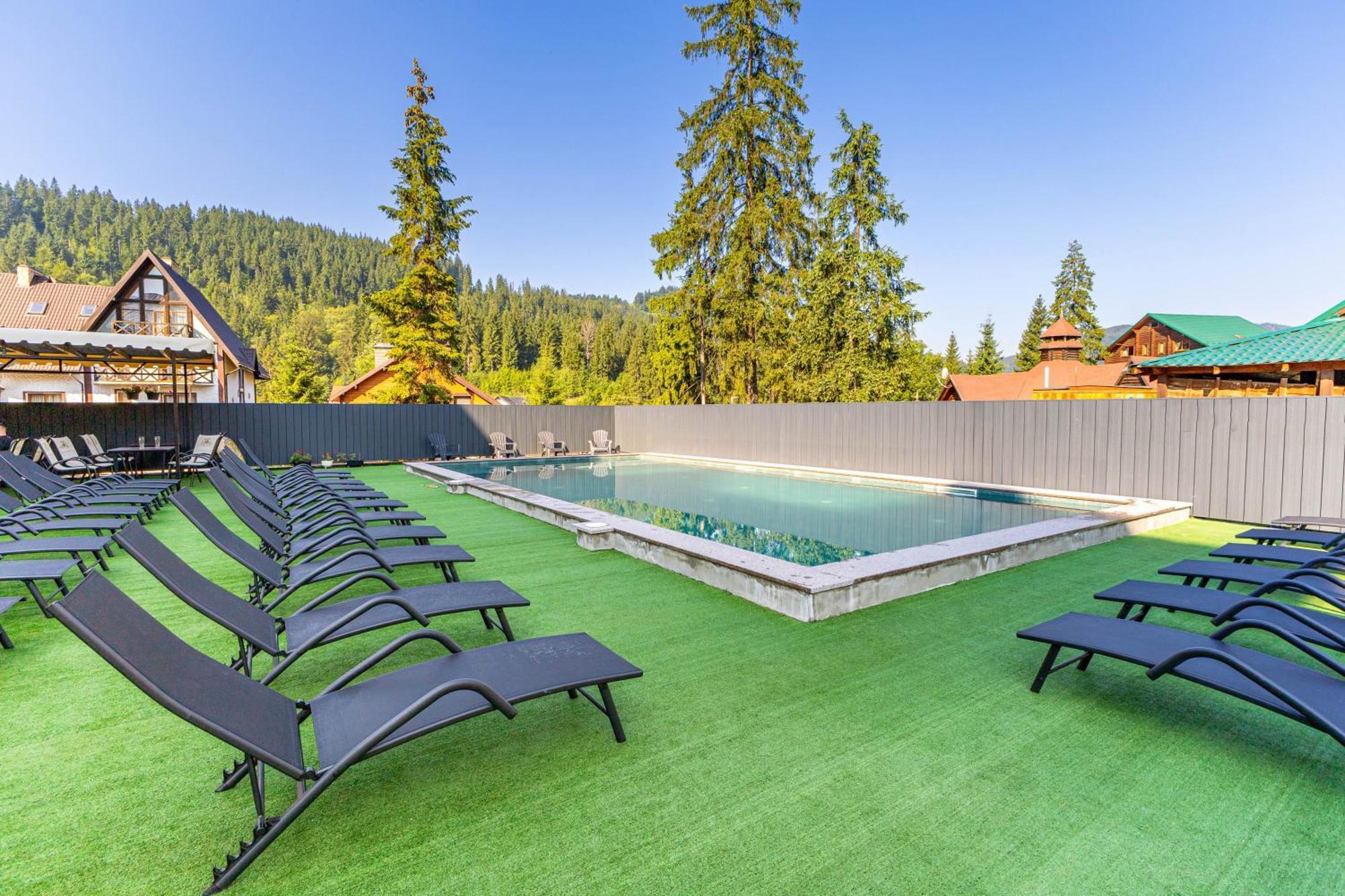 Madison Hotell Bukovel Exteriör bild